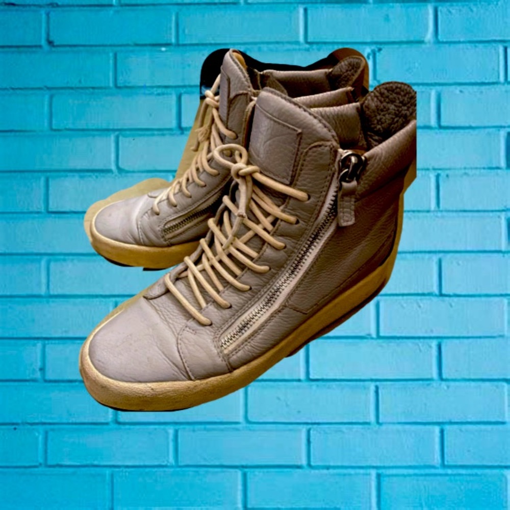 Giuseppe zanotti high top sneakers